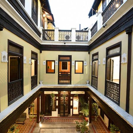 Deewanji Ni Haveli Bed & Breakfast Ahmedabad Bagian luar foto