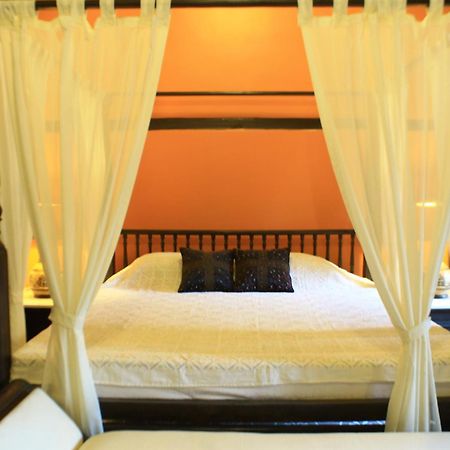 Deewanji Ni Haveli Bed & Breakfast Ahmedabad Bagian luar foto