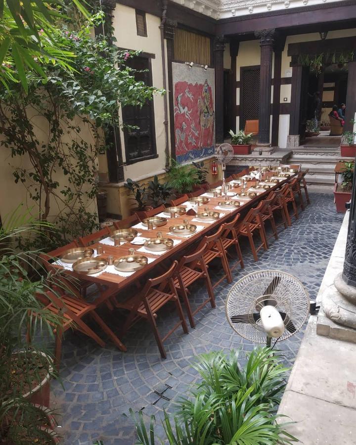 Deewanji Ni Haveli Bed & Breakfast Ahmedabad Bagian luar foto