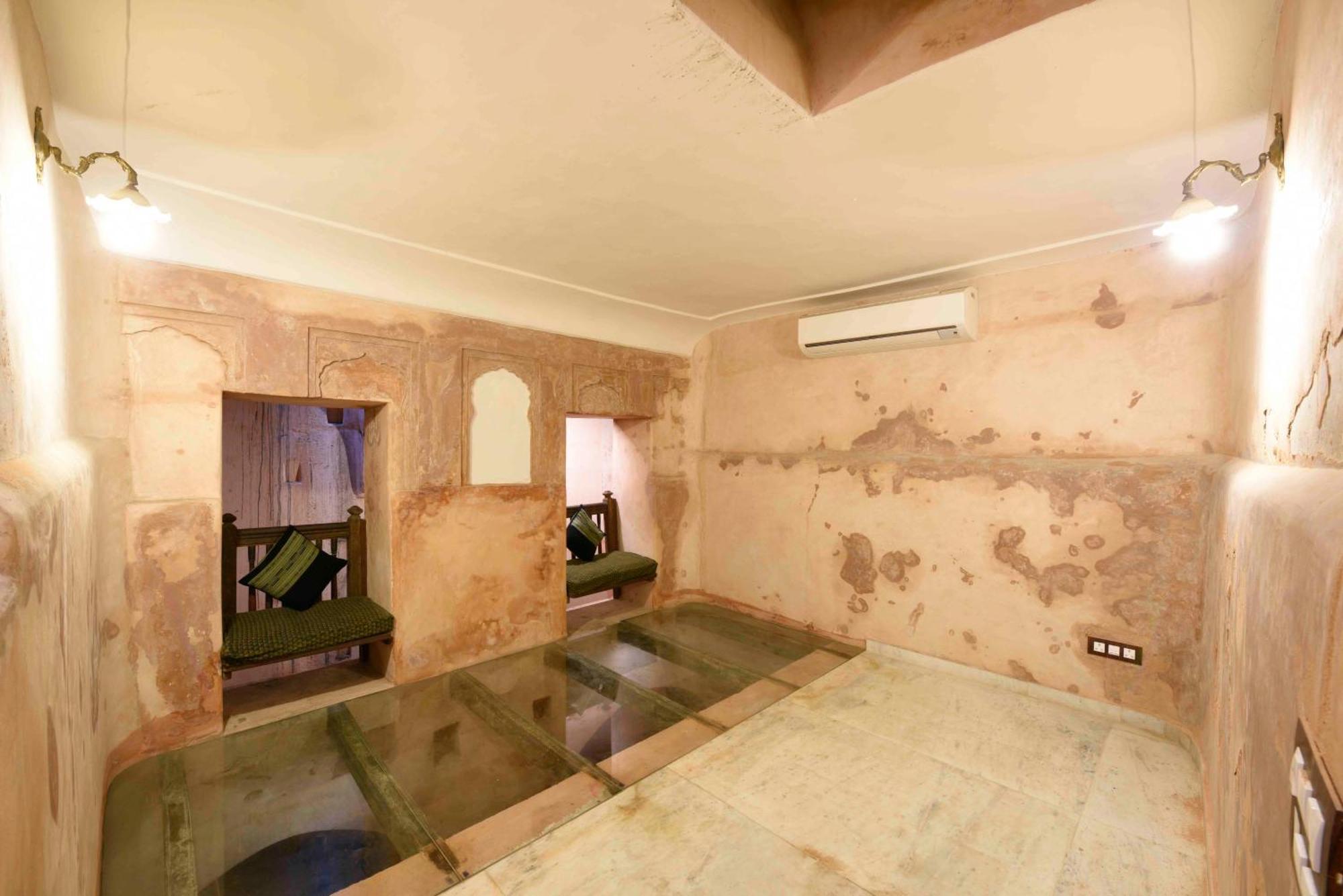 Deewanji Ni Haveli Bed & Breakfast Ahmedabad Bagian luar foto