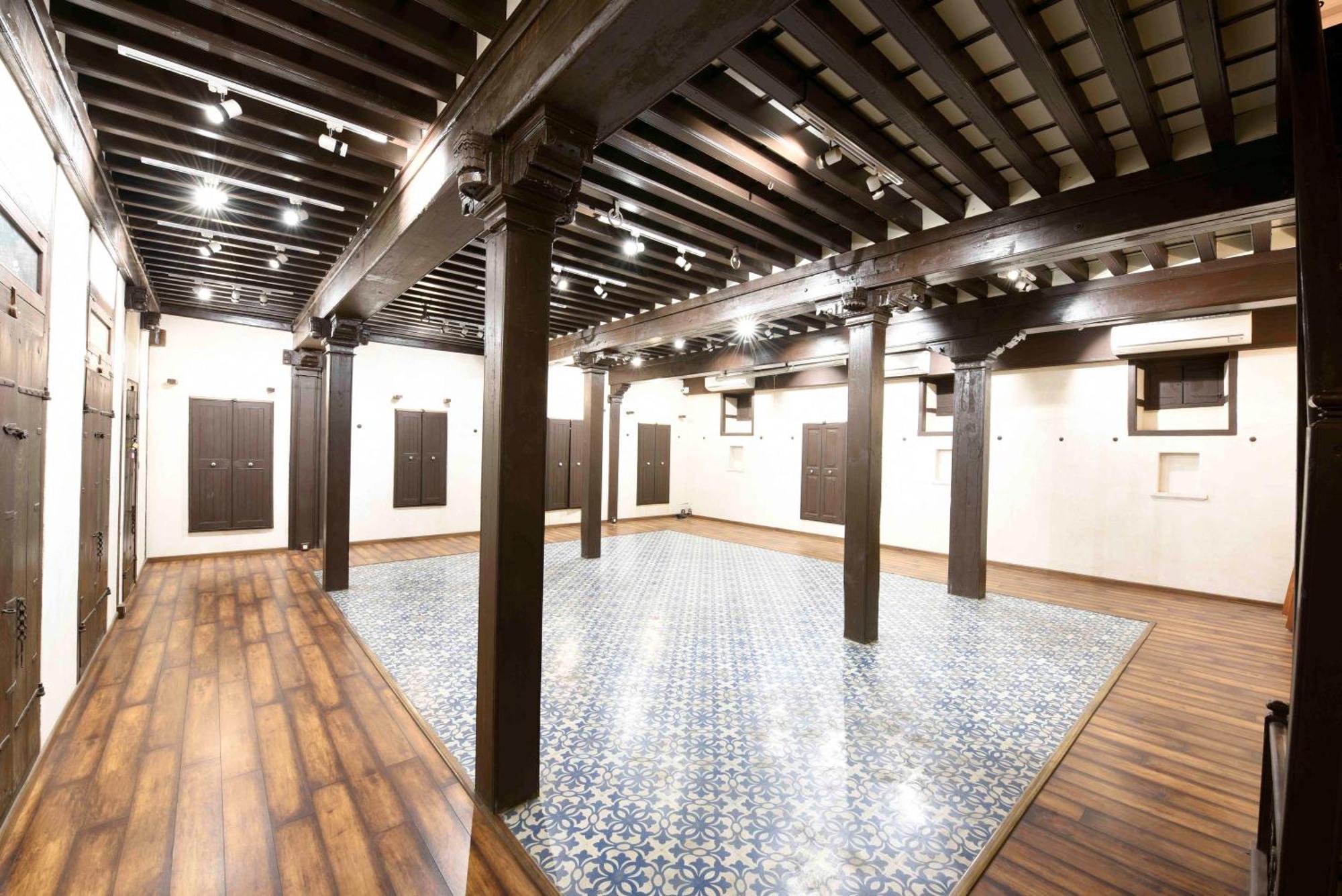 Deewanji Ni Haveli Bed & Breakfast Ahmedabad Bagian luar foto