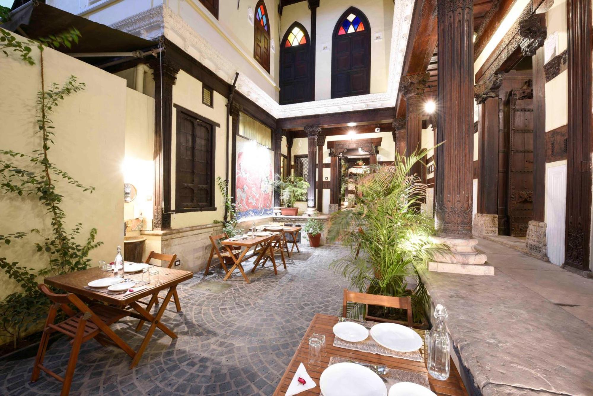 Deewanji Ni Haveli Bed & Breakfast Ahmedabad Bagian luar foto