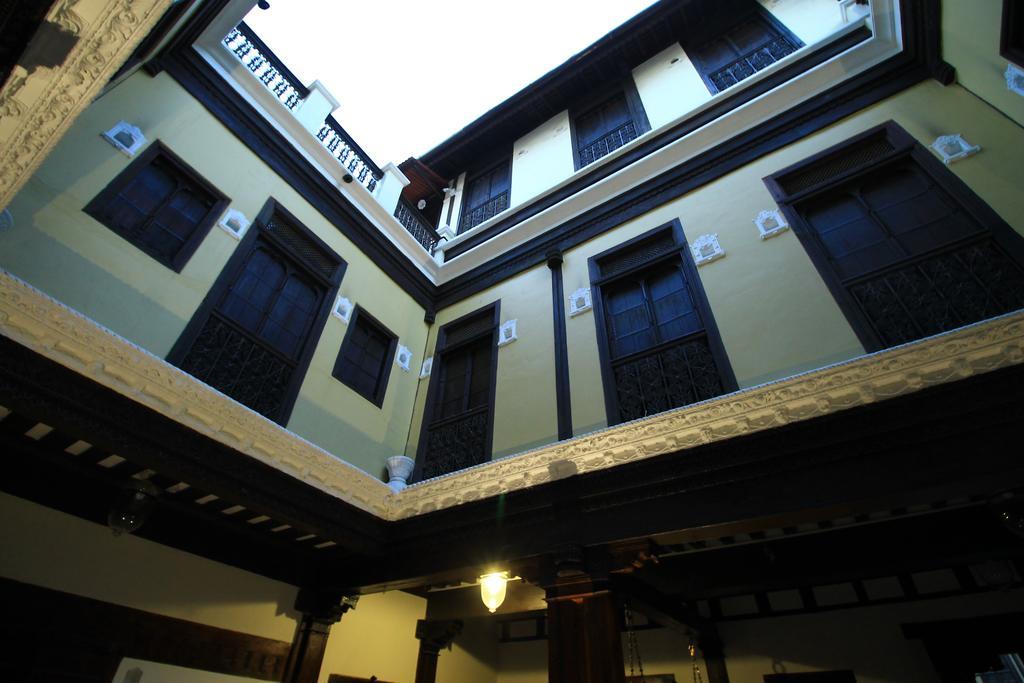Deewanji Ni Haveli Bed & Breakfast Ahmedabad Bagian luar foto