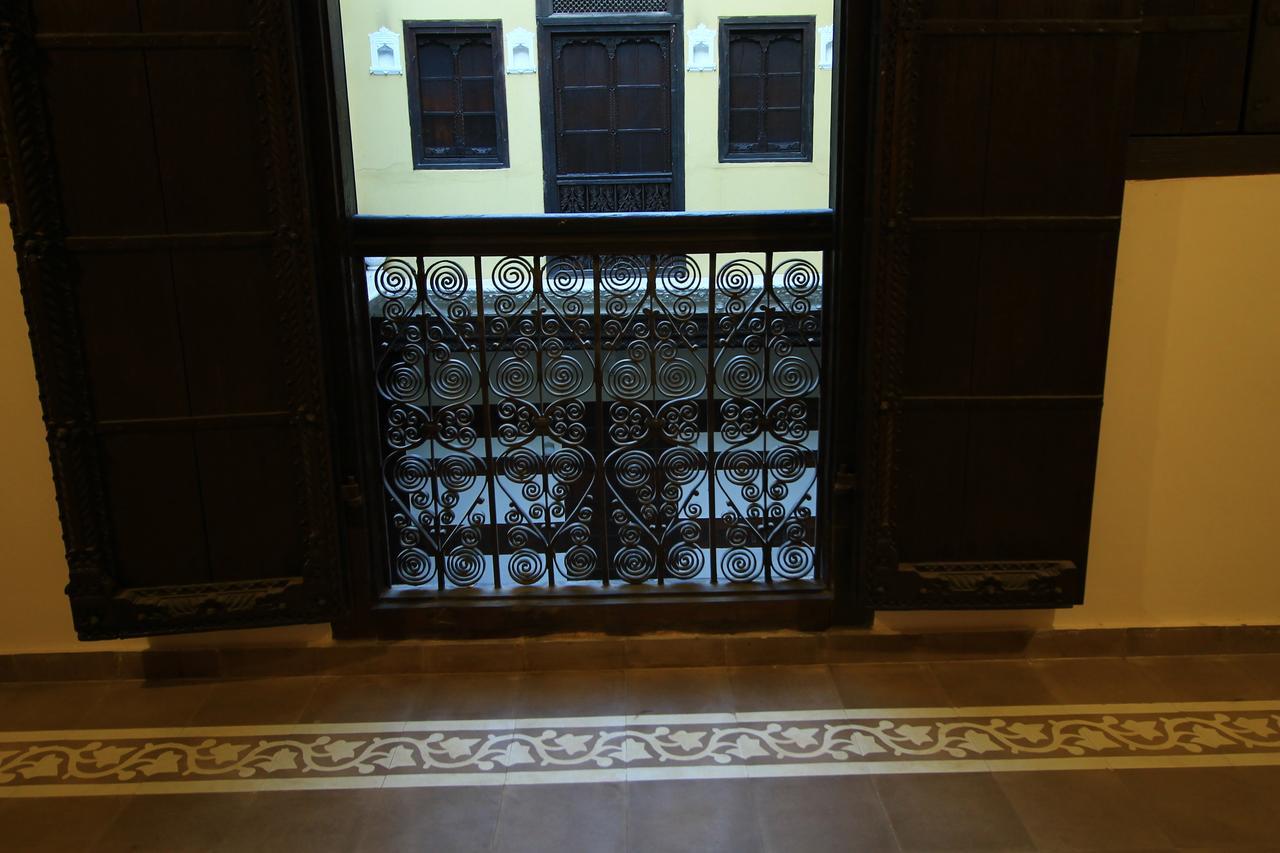 Deewanji Ni Haveli Bed & Breakfast Ahmedabad Bagian luar foto